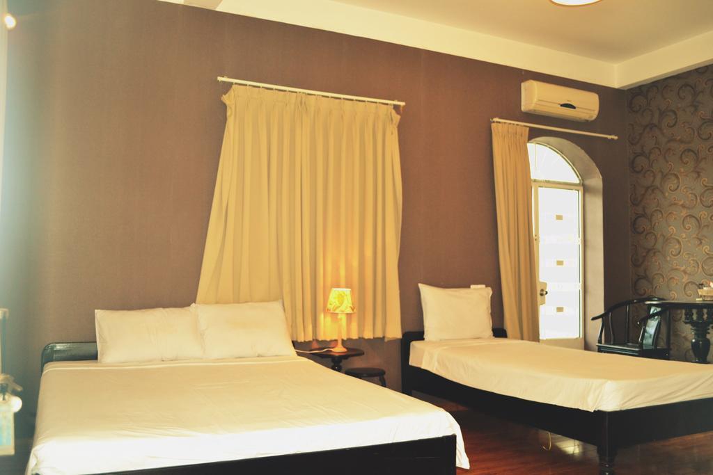 White Lion 2 Hotel Nha Trang Buitenkant foto