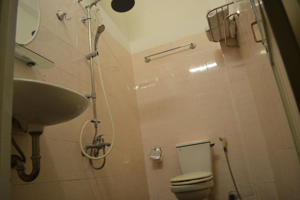 White Lion 2 Hotel Nha Trang Buitenkant foto